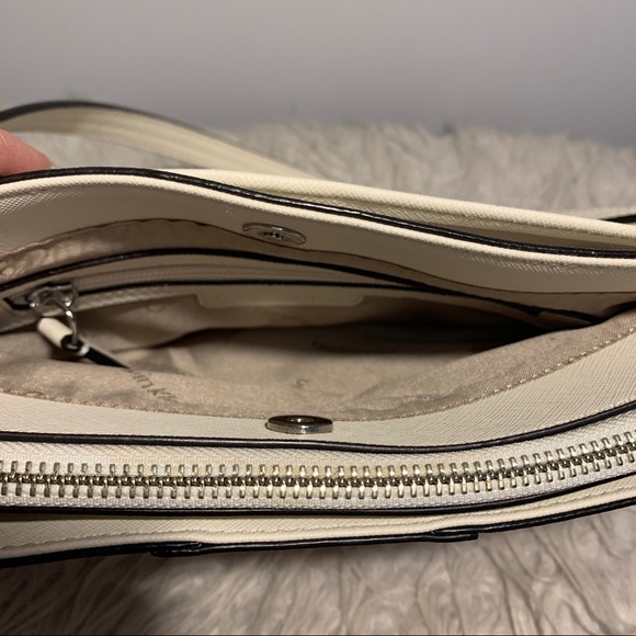 [GIFTED] Flower Calvin Klein Shoulder Bag 💐 - Picture 6 of 12